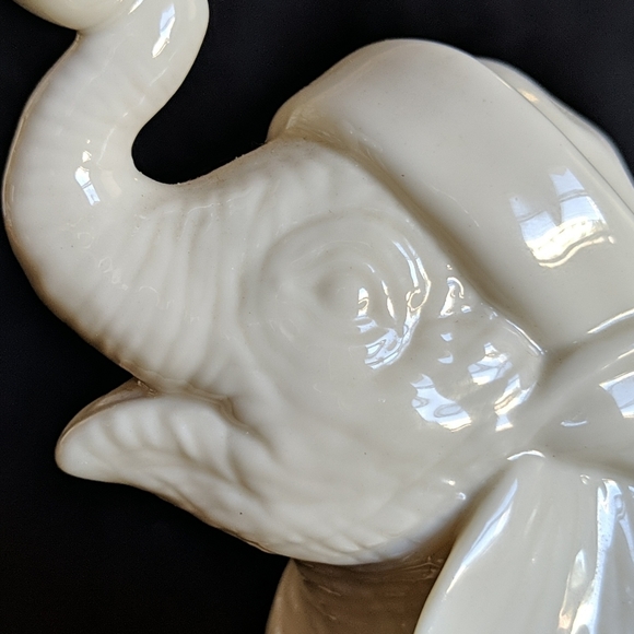 Lenox Elephant - Picture 15 of 16